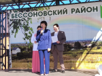 Василий Ложкин принял участие в праздновании Дня села в Бессоновке