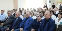 Вадим Супиков вручил Почетный знак Законодательного Собрания Светлане Митрошиной - РИА Пензенской области