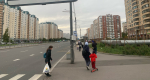 Верховный суд поставил окончательную точку в споре: кто прав на тротуаре — самокатчик или пешеход