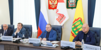 Олег Мельниченко поручил внедрить онлайн-систему контроля питания в школах региона - Пенза-Обзор