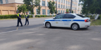 В Пензе автомобиль врезался в металлический забор - Progorod58.Ru