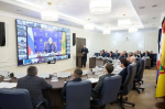 Олег Мельниченко поручил проверить, как власти реагируют на обращения жителей