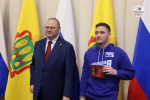 Олег Мельниченко снова в строю! Вручение наград отличившимся пензенцам провел губернатор в Круглом зале Правительства региона