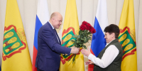 Вадим Супиков вручил награды работникам агропромышленного комплекса - Stolica58.Ru