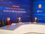Началась прямая линия с Олегом Мельниченко