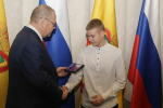 Олег Мельниченко отметил подвиг 15-летнего пензенца, спасшего тонущую девочку