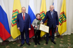 Награду получила Светлана Пинишина||Фото: zspo.ru