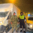 На трассе М-5 в Спасском районе инспекторы помогли замерзающему водителю Газели - Stolica58.Ru