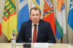 Олег Мельниченко поприветствовал участников окружной межведомственной комиссии по вопросам защиты населения и территорий от ЧС