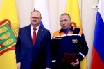 Олег Мельниченко вручил выдающимся пензенцам государственные и региональные награды