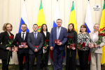Олег Мельниченко вручил выдающимся пензенцам государственные и региональные награды