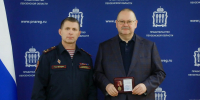 Олега Мельниченко наградили медалью Приволжского ордена Жукова округа Росгвардии - Stolica58.Ru