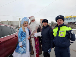 В Пензе госавтоинспекторы присоединились к акции «Полицейский Дед Мороз»