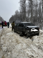 В Городищенском районе с трассы М5 вылетел автомобиль, есть пострадавшие