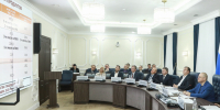 Олег Мельниченко поручил оперативно довести до аграриев субсидии в рамках мер господдержки - Правительство
