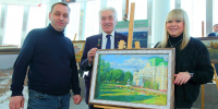 В фойе прошла выставка художественных работ||Фото: С. Красильников - Пензенская Правда