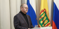 Олег Мельниченко вручил сотрудникам СОБР государственные и региональные награды - Пенза-Обзор