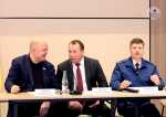 Олег Мельниченко и Ассоциация промышленников региона обсудили положение дел в отрасли. Как это было в лицах и образах