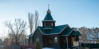 В день престольного торжества митрополит Серафим совершил литургию в храме во имя блаженной Матроны Московской в Пензе - Пензенская Епархия