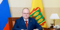 Олег Мельниченко поздравил жительниц Пензенской области с 8 марта - Пенза-Обзор