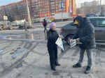 Партийная газета на улицах Пензы.Весна, девушки, СПРАВЕДЛИВАЯ РОССИЯ! (Часть 3 и 4)