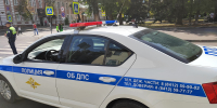 В Лопатинском районе полицейские пришли на помощь автоледи с пробитым колесом - Stolica58.Ru