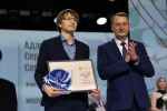 "Учитель продолжает быть учителем, пока не только учит других, но и учится сам", - Сергей Васянин