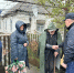 Пензенцы восстановили лавочку и окна ветеранам на подшефных территориях - Stolica58.Ru