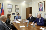 Олег Мельниченко и Алексей Синицын обсудили подготовку молодых специалистов для учреждений здравоохранения