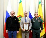 Олег Мельниченко и Сергей Просяник встретились с молодыми сотрудниками Росгвардии в Пензе. Как это было в 72 фото