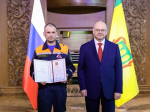 Олег Мельниченко вручил награды отличившимся жителям Пензенской области
