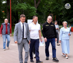 Мельниченко посетил парк Белинского и поддержал идею увековечения памяти Александра Самокутяева. Фоторепортаж