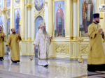 В канун Недели 5-й по Пятидесятнице митрополит Серафим совершил всенощное бдение в Спасском кафедральном соборе