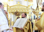 В канун Недели 5-й по Пятидесятнице митрополит Серафим совершил всенощное бдение в Спасском кафедральном соборе