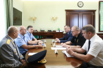 Олегу Мельниченко представили нового руководителя регионального УФССП