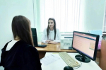 Олег Мельниченко: с начала года в медучреждения региона трудоустроились более 100 молодых специалистов