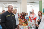В Пензе губернатор осмотрел презентацию достижений Башмаковского района