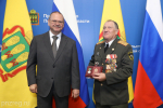 Олег Мельниченко поблагодарил отличившихся в труде пензенцев за работу на благо региона