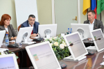 Олег Денисов провел заседание по профилактике сезонных заболеваний