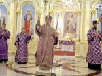 Митрополит Серафим совершил всенощное бдение в Спасском кафедральном соборе Пензы