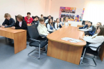 "Стань студентом ПГУ на один день": старшеклассники из Бессоновки погрузились в профессию