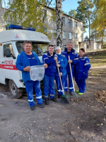 Сотрудники Пензенской скорой помощи приняли участие в общегородском субботнике!