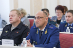 Губернатор призвал депутатов поддержать инвестсоглашение по строительству новых птицеводческих блоков