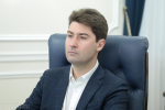 Губернатор поручил внедрять формат работы Семейных МФЦ во всех муниципалитетах региона