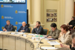 Олег Мельниченко поручил вести активную борьбу с телефонными и интернет-мошенниками