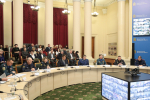 Олег Мельниченко поручил вести активную борьбу с телефонными и интернет-мошенниками